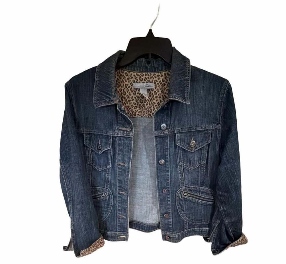 Chico's Platinum Denim Jacket Size 2 Blue Leopard Print Cuffs